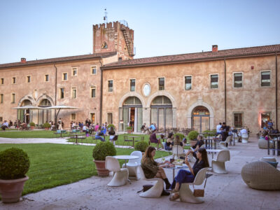 HOTEL VERONESI LA TORRE wine live music_